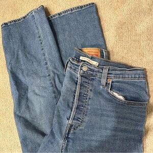 Levi's Ribcage Straight Ankle Jeans